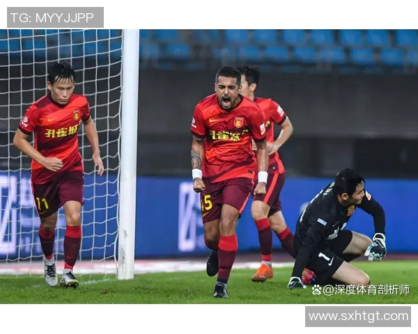 中超联赛激战正酣，各支豪门球队新赛季表现值得关注